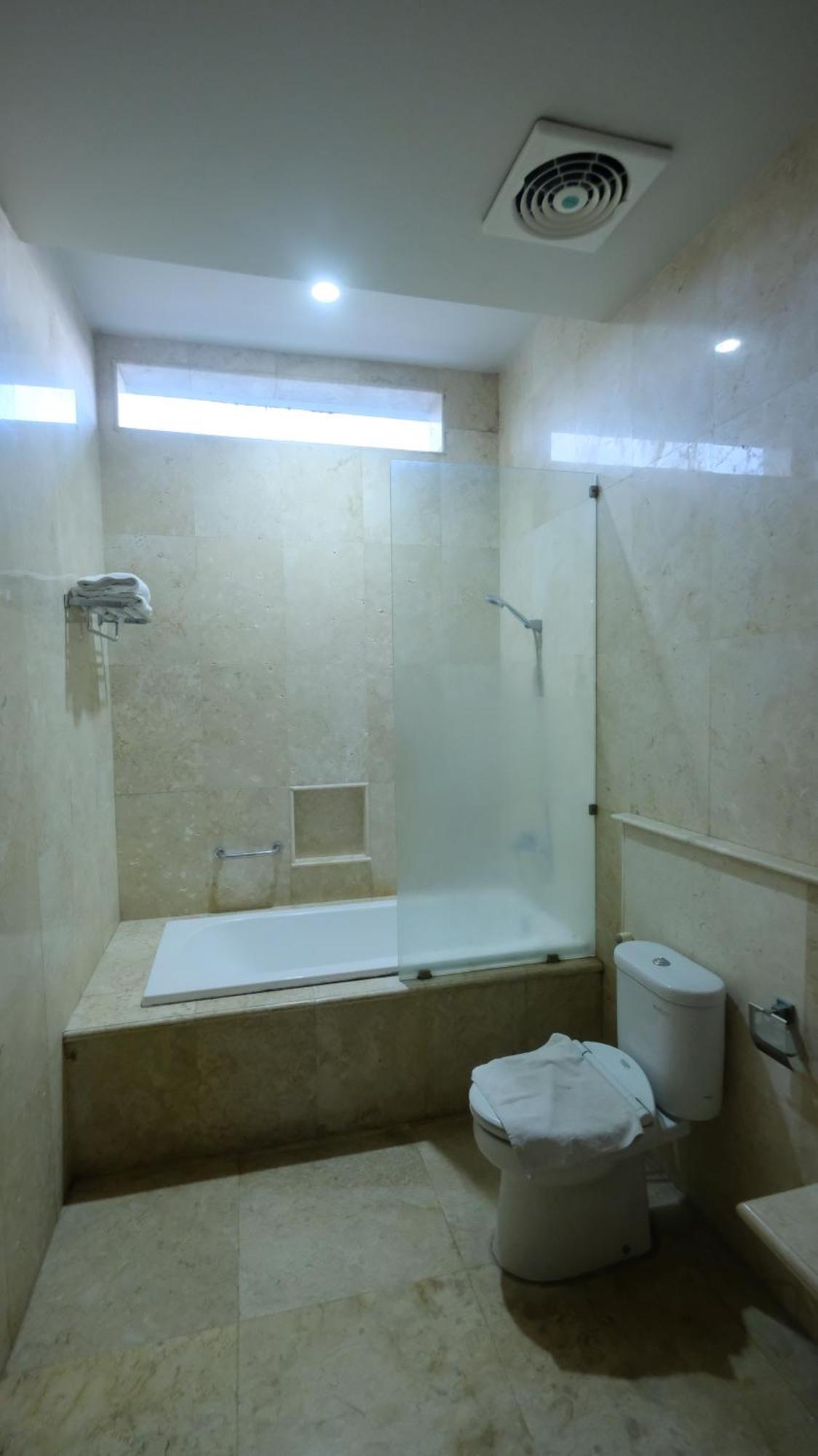 Griya Desa Hotel & Pool Sleman  Εξωτερικό φωτογραφία